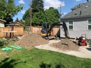 Trench digging repair. Affordable sewer line repair by Inland Trenchless Inc.